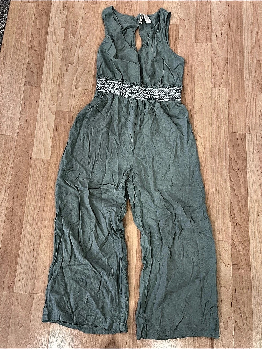 Wide Leg Jumpsuit in Green Size Medium